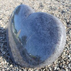 Gravsten Hjerte orion blue granit rundslebet fuldpoleret urnegravsten
