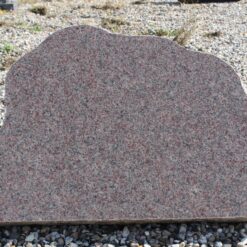 Gravsten (Rød Granit, Bornholmsk)