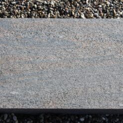Gravsten Plænesten urnegravplade Halmstad granit 60cm x 40cm