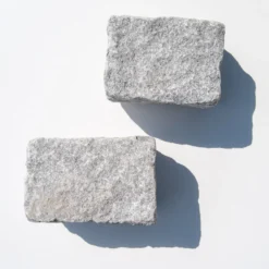 Brosten fra Portugal i lysgrå