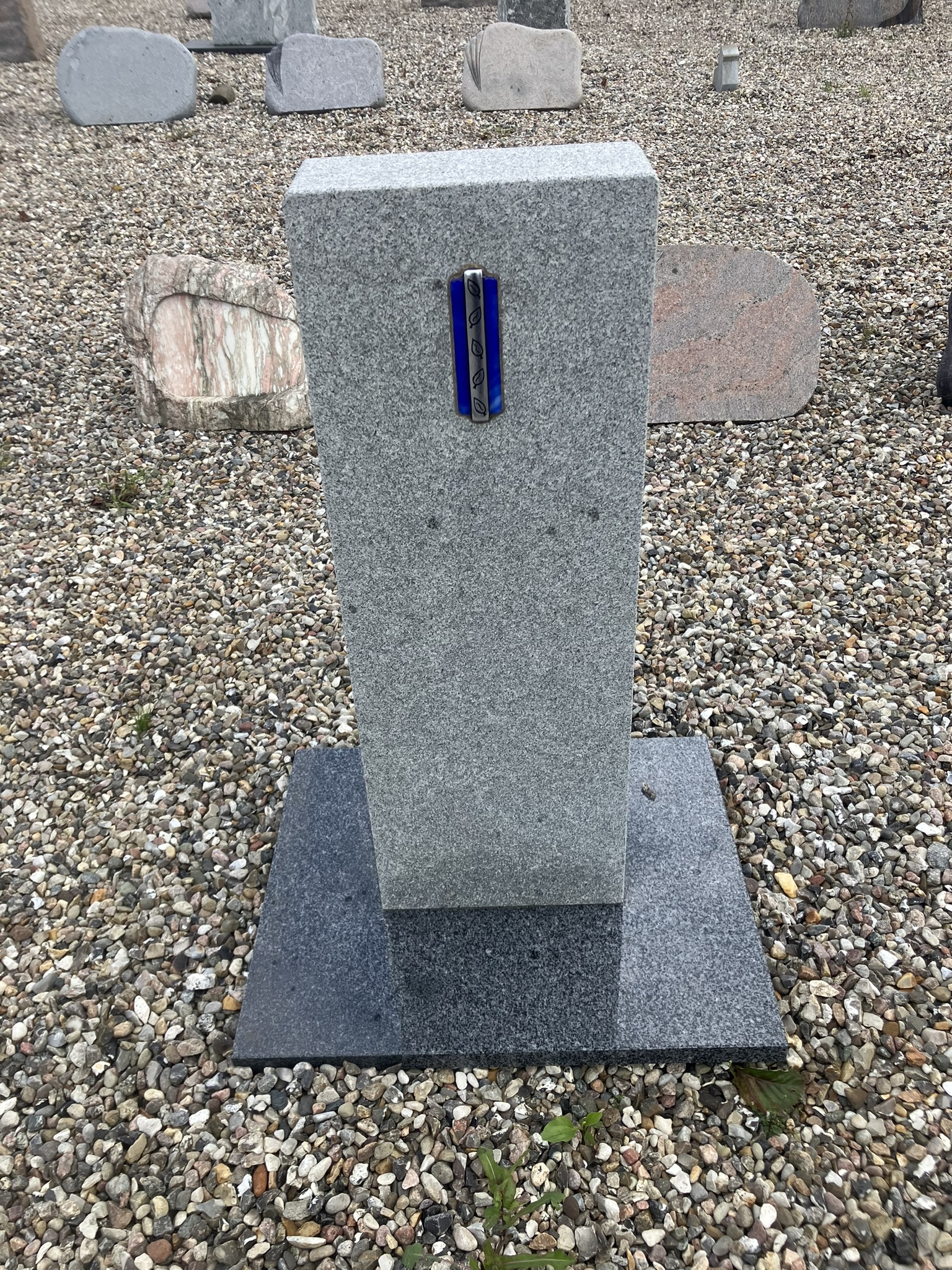 IMG_2402 Gravsten i Rabaldshede Granit Sokkelsten