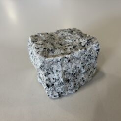 Chaussesten Granit Mosaik sten i lys grå