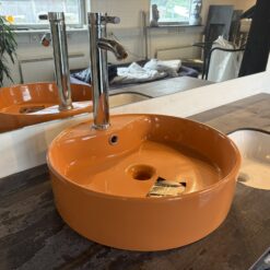 Håndvask fra Artceram i orange