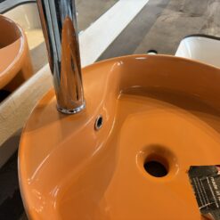 Håndvask fra Artceram i orange