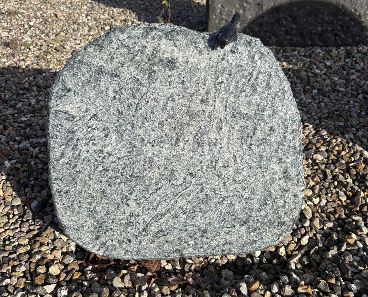 IMG_2909 Gravsten Granit Olive Green Grøn Tekstur